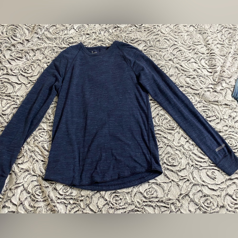 American Eagle Men’s Navy Active Flex Long Sleeve Shirt Size XS